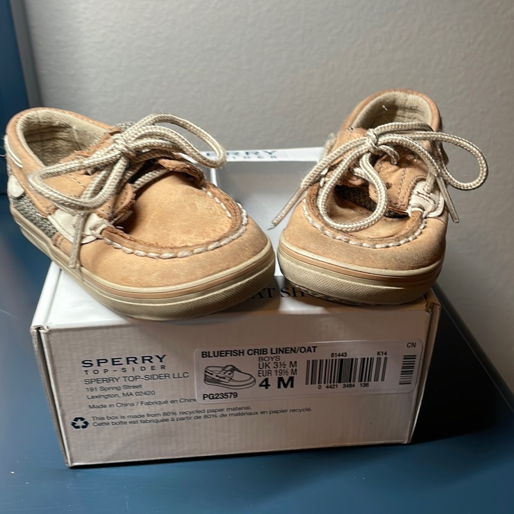 Sperry Top Siders- size 4 (9-12 months)